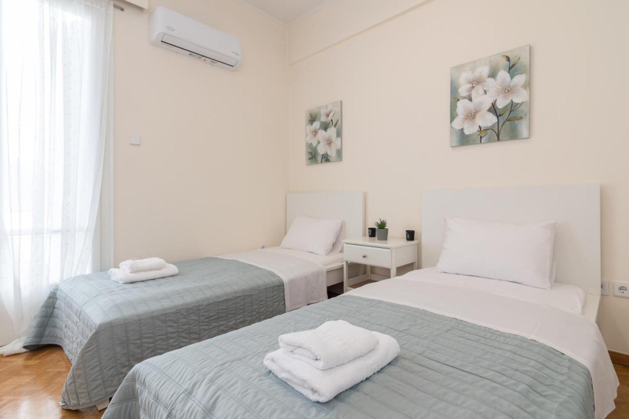 Phaedrus Living: City Center Flat Michalakopoulou Athén Kültér fotó