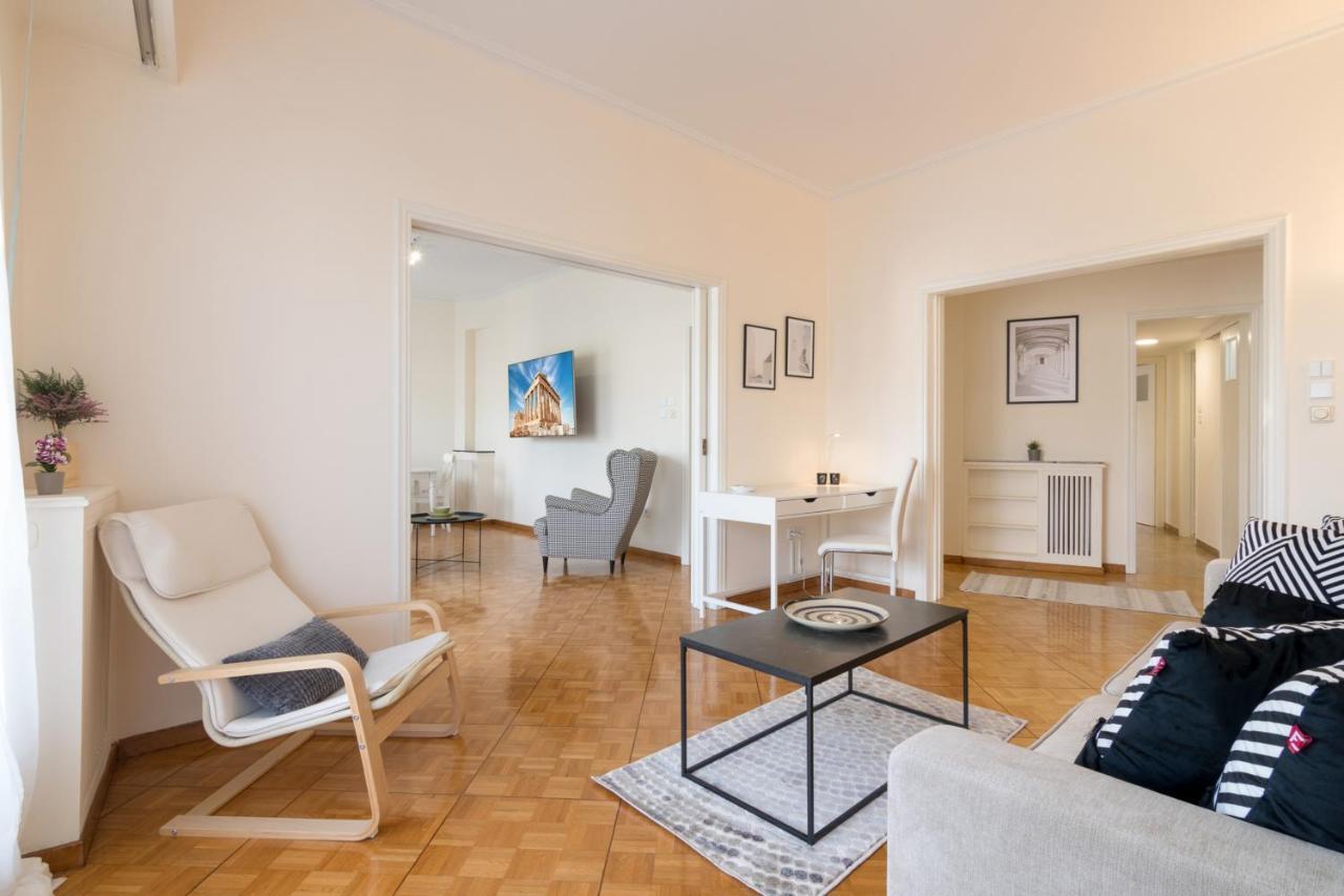 Phaedrus Living: City Center Flat Michalakopoulou Athén Kültér fotó