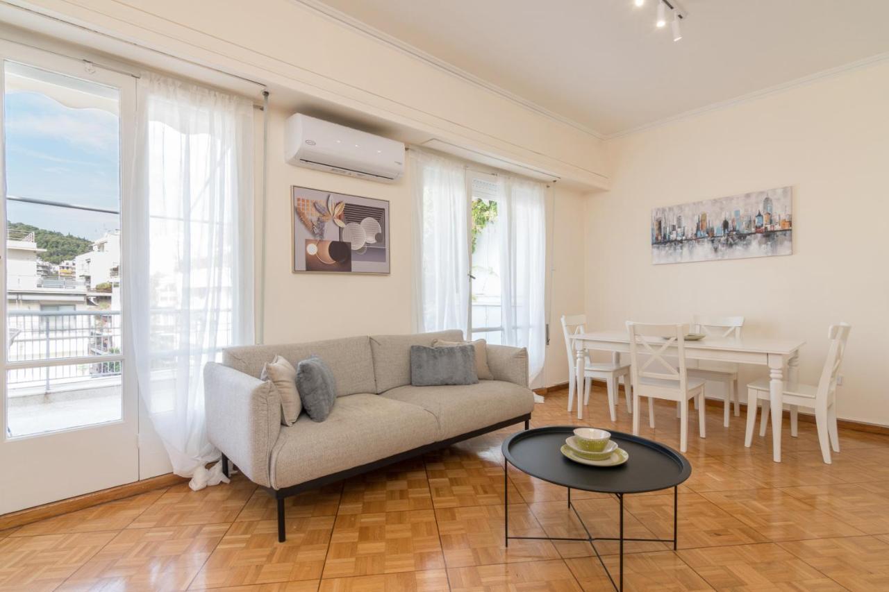 Phaedrus Living: City Center Flat Michalakopoulou Athén Kültér fotó